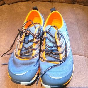Merrell running shoes size 8 men's
